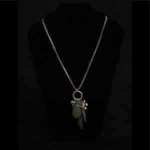 3 for $18 🎁 Silver necklace with green & silver charms